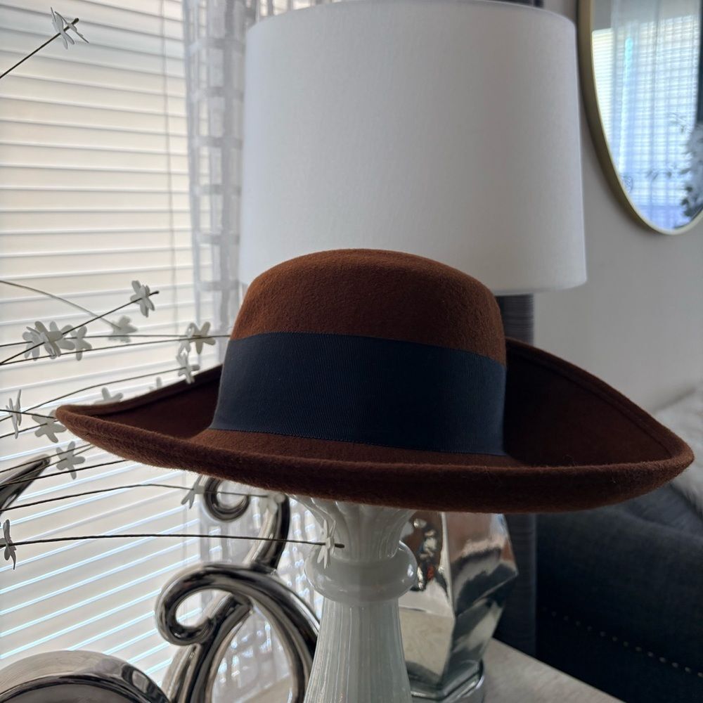 VTG Brown Wool Flip Back Black Bow Hat